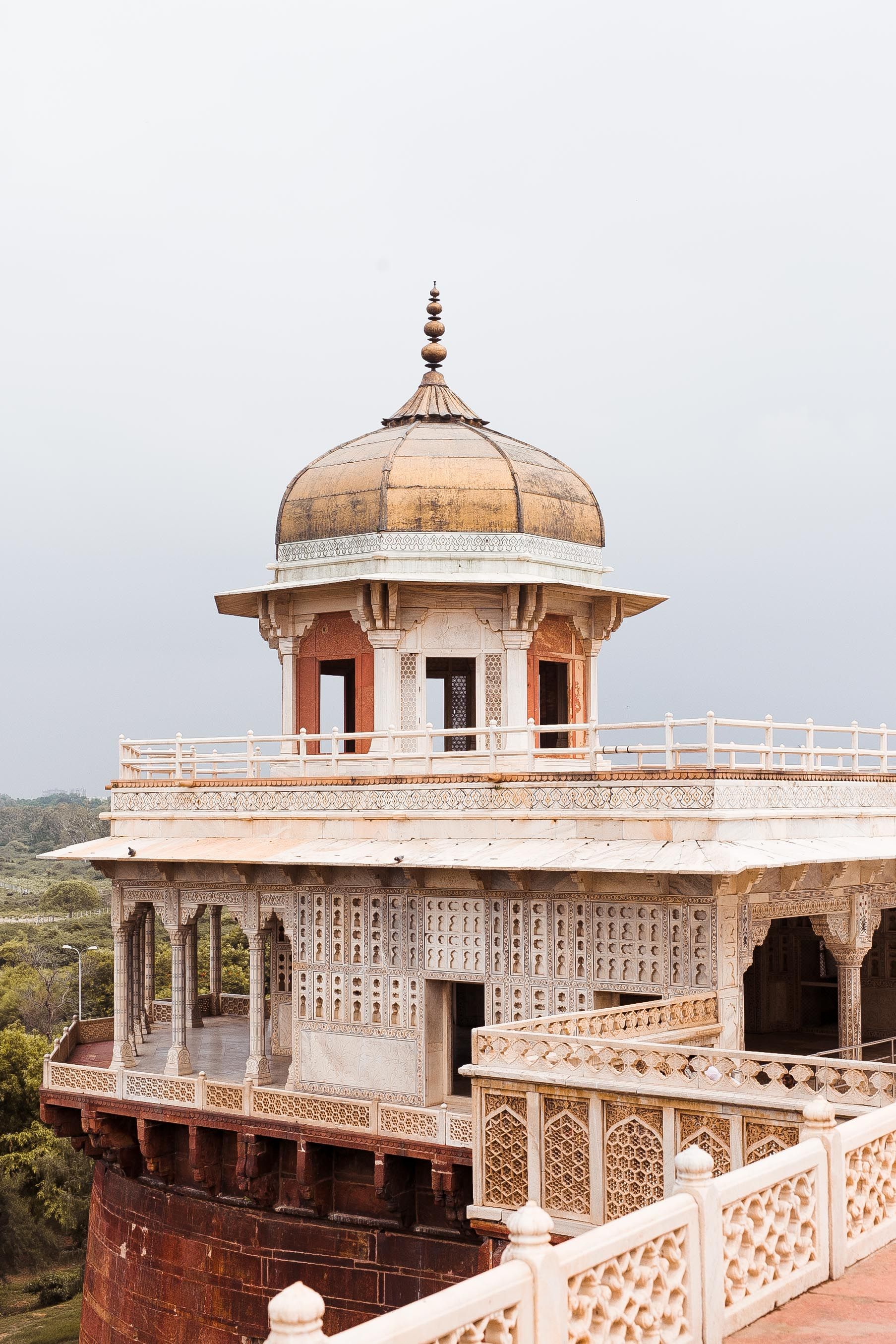 How to Reach Agra