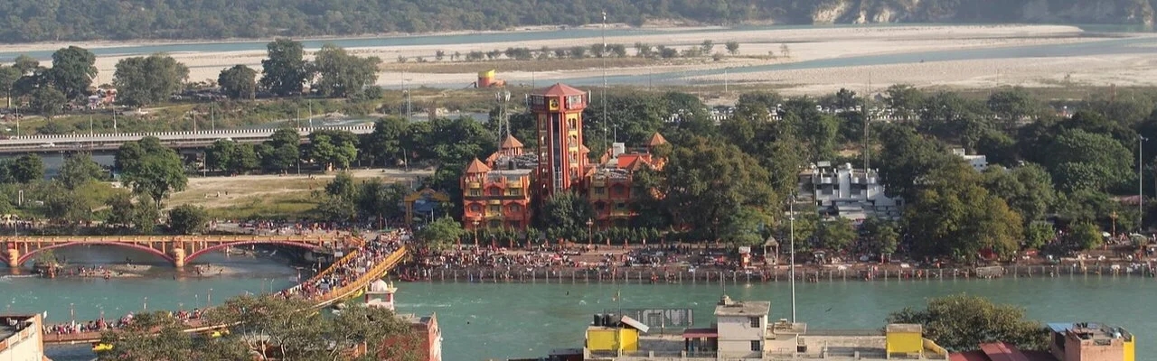 Srinagar Dal Lake Honeymoon Package